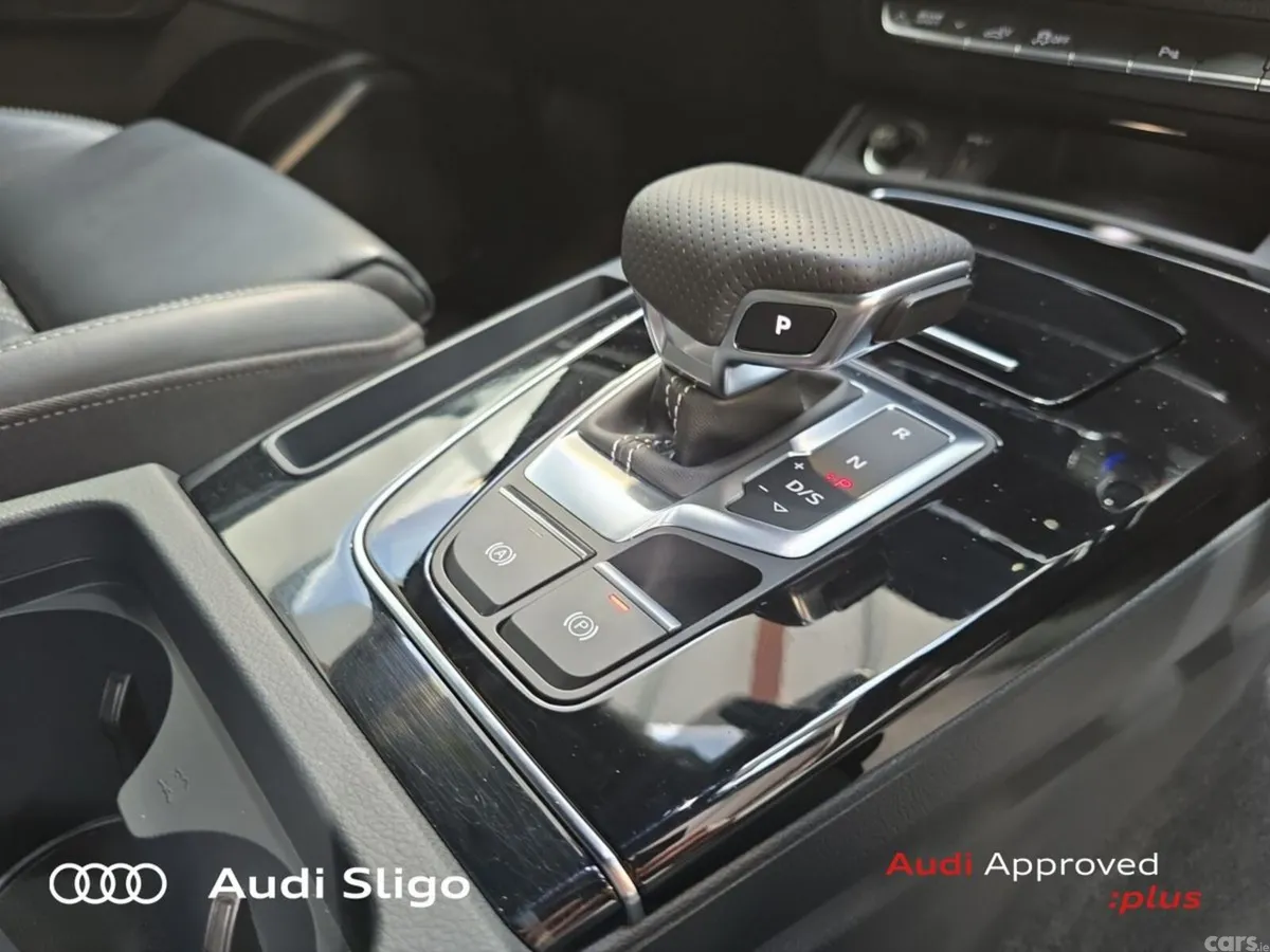 Audi Q5 SUV, Petrol Plug-in Hybrid, 2024, White