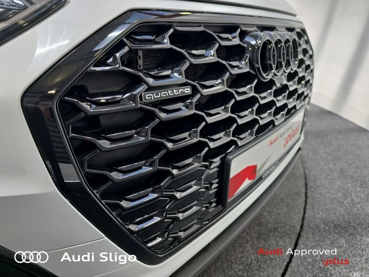 Audi Q5 SUV, Petrol Plug-in Hybrid, 2024, White