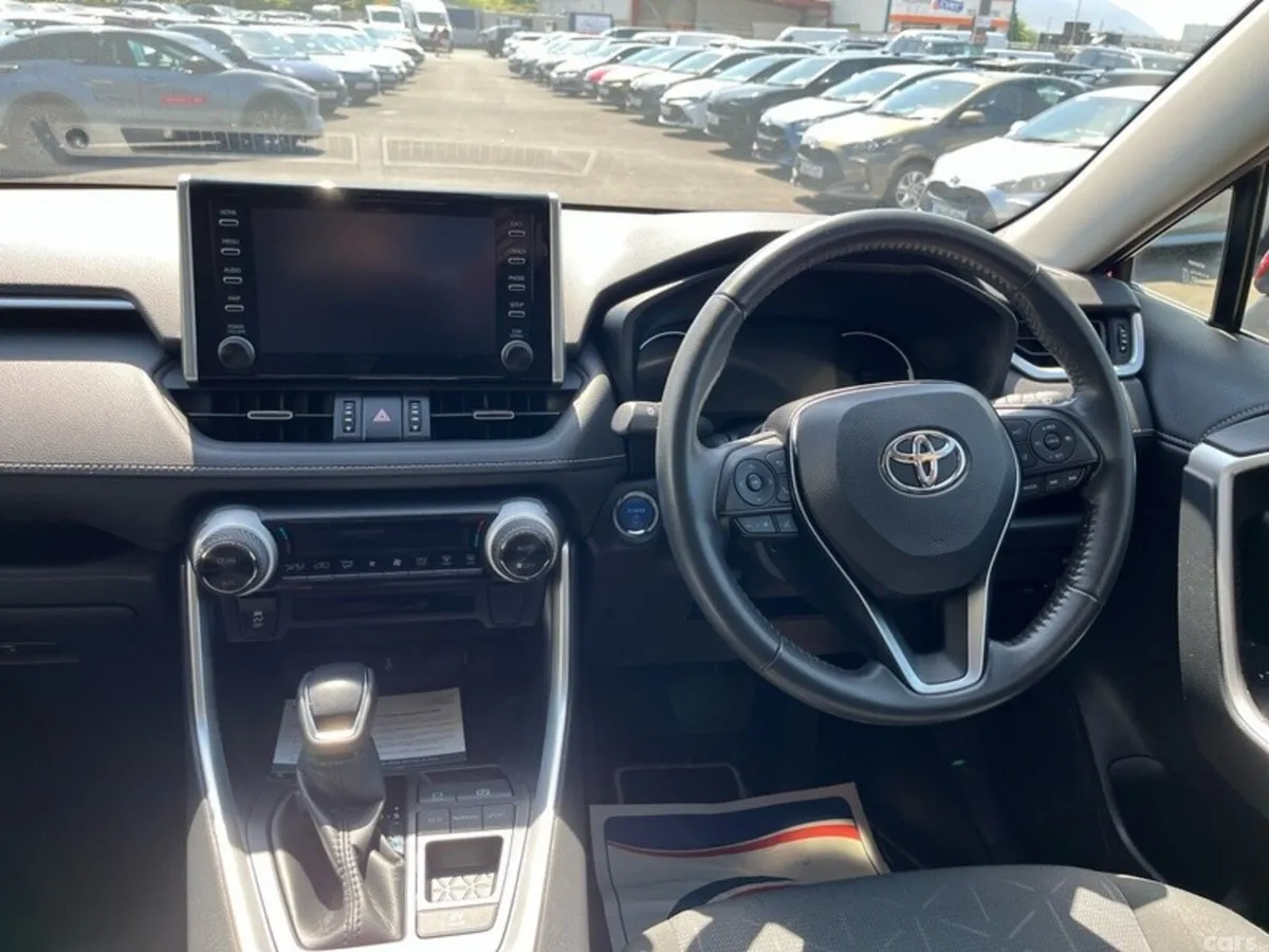 Toyota RAV4 SUV, Petrol Hybrid, 2022, Red