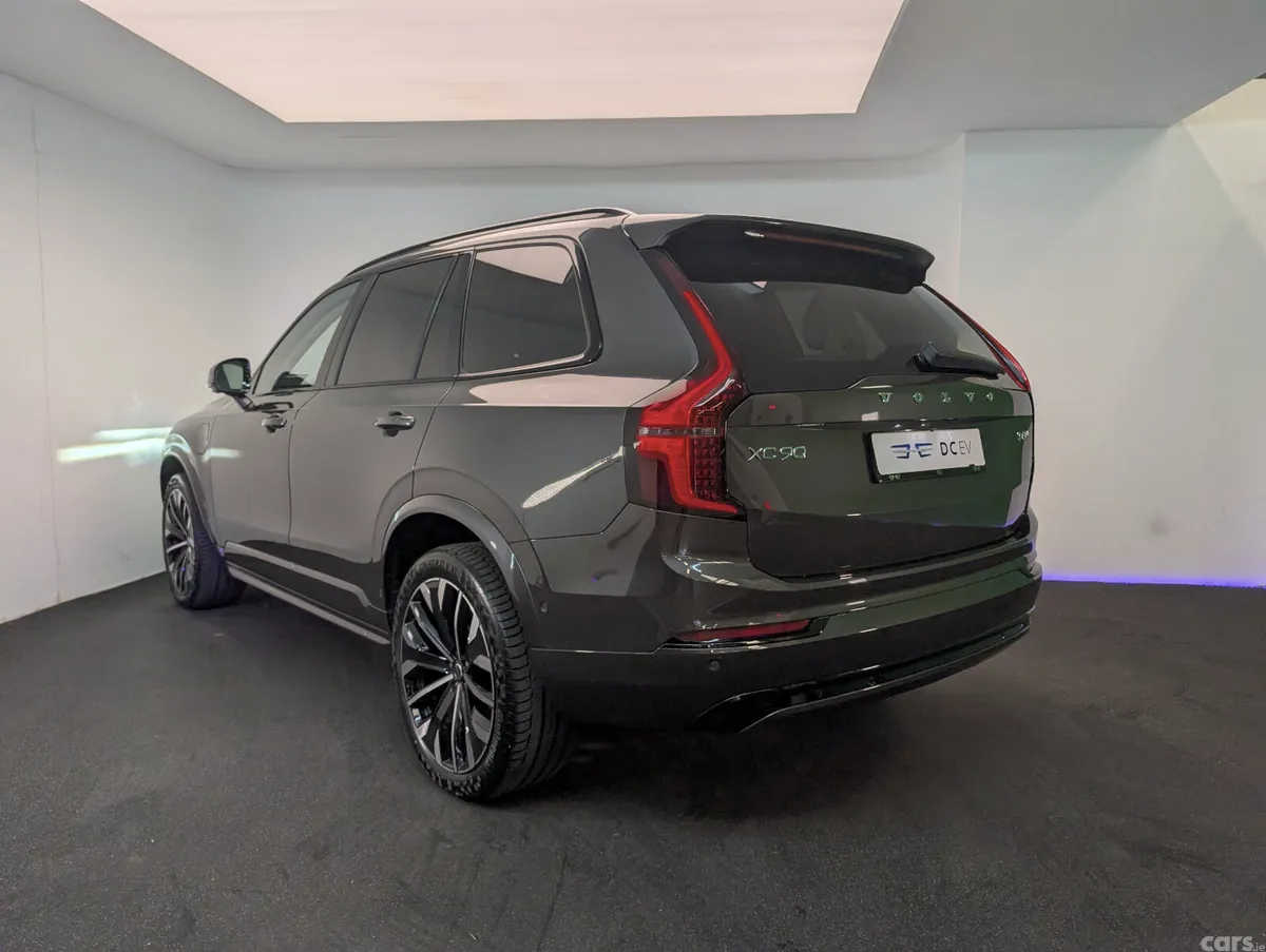 Volvo XC90 SUV, Petrol Plug-in Hybrid, 2026, Grey