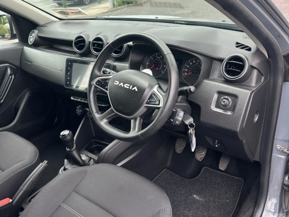 Dacia Duster SUV, Diesel, 2024, Grey