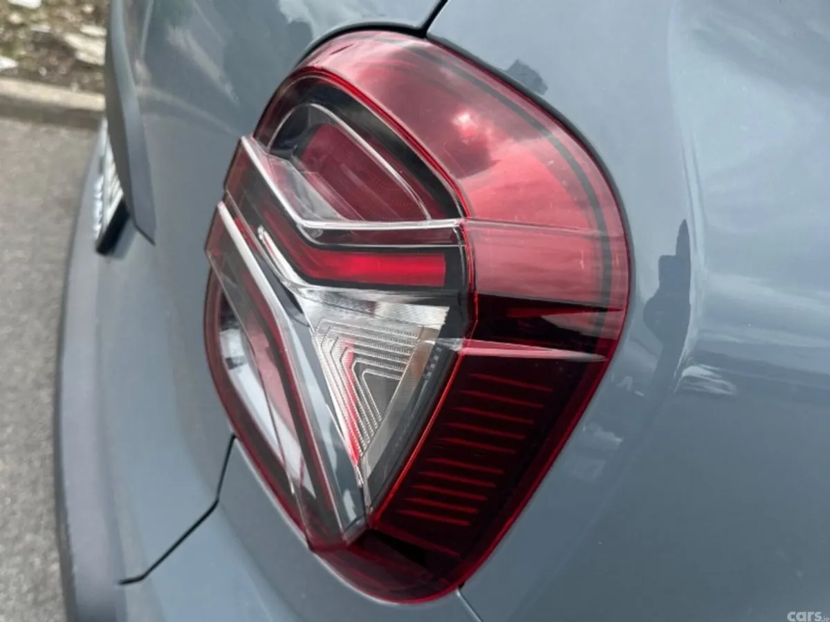 Dacia Duster SUV, Diesel, 2024, Grey