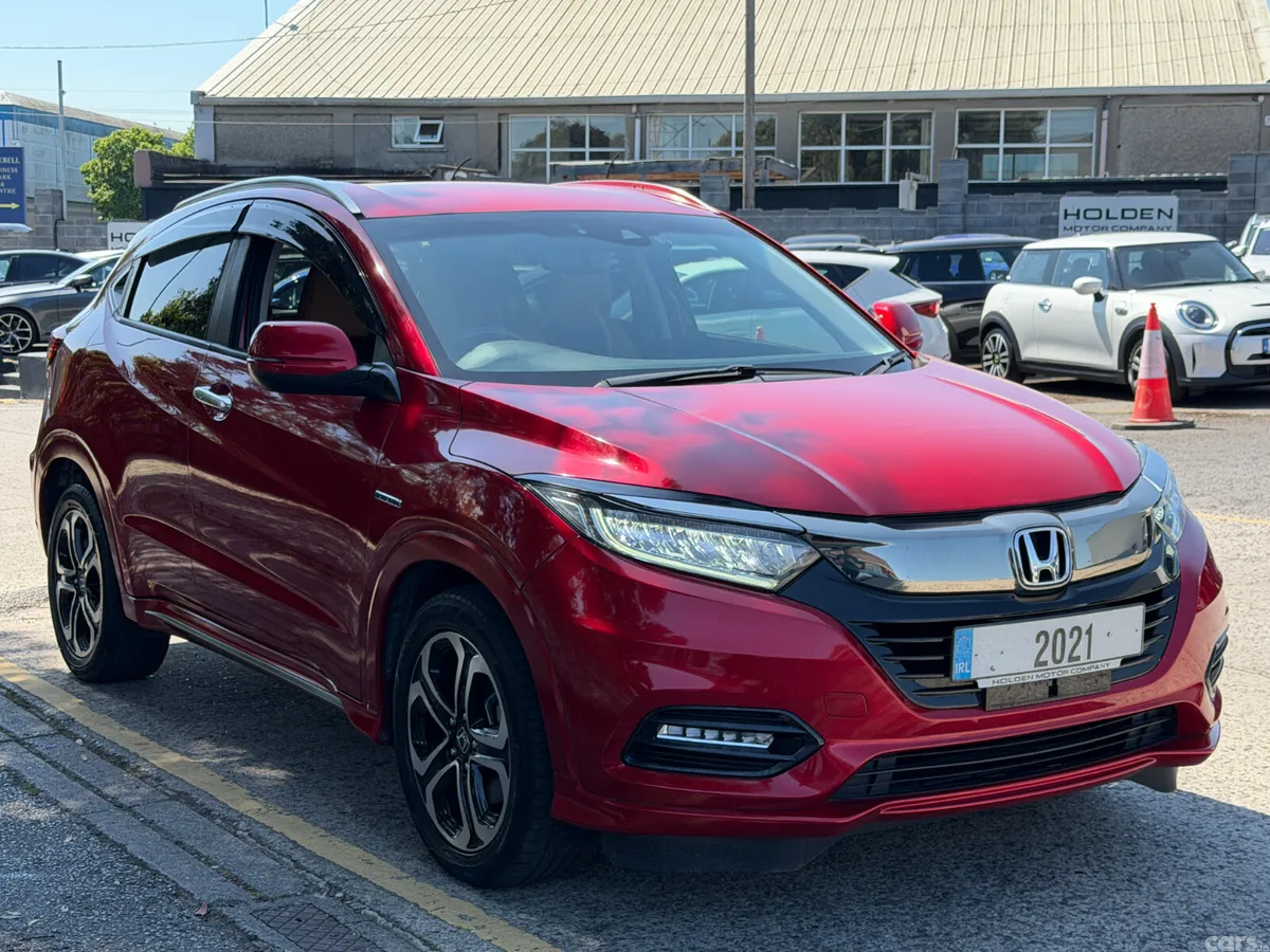 Honda Vezel SUV, Petrol Hybrid, 2021, Red