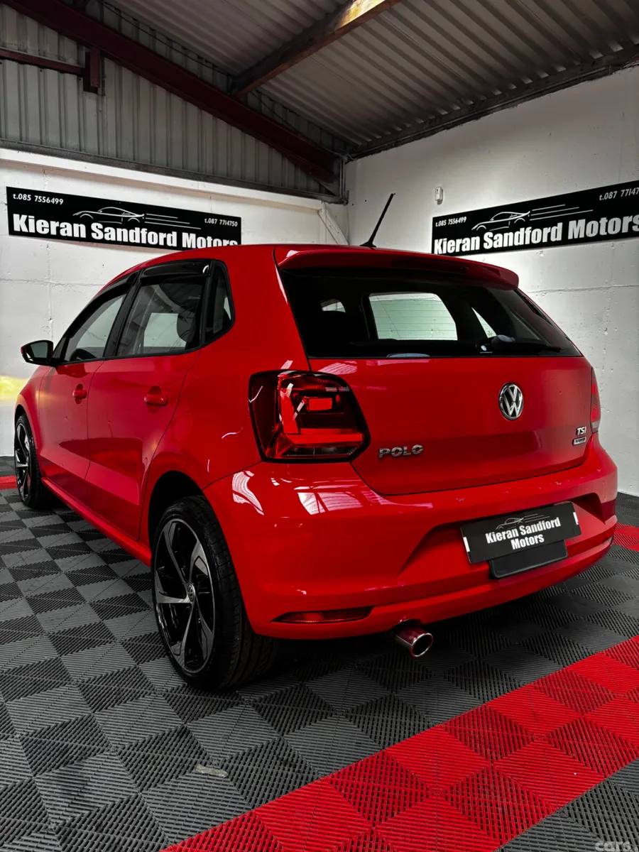 Volkswagen Polo Hatchback, Petrol, 2016, Red