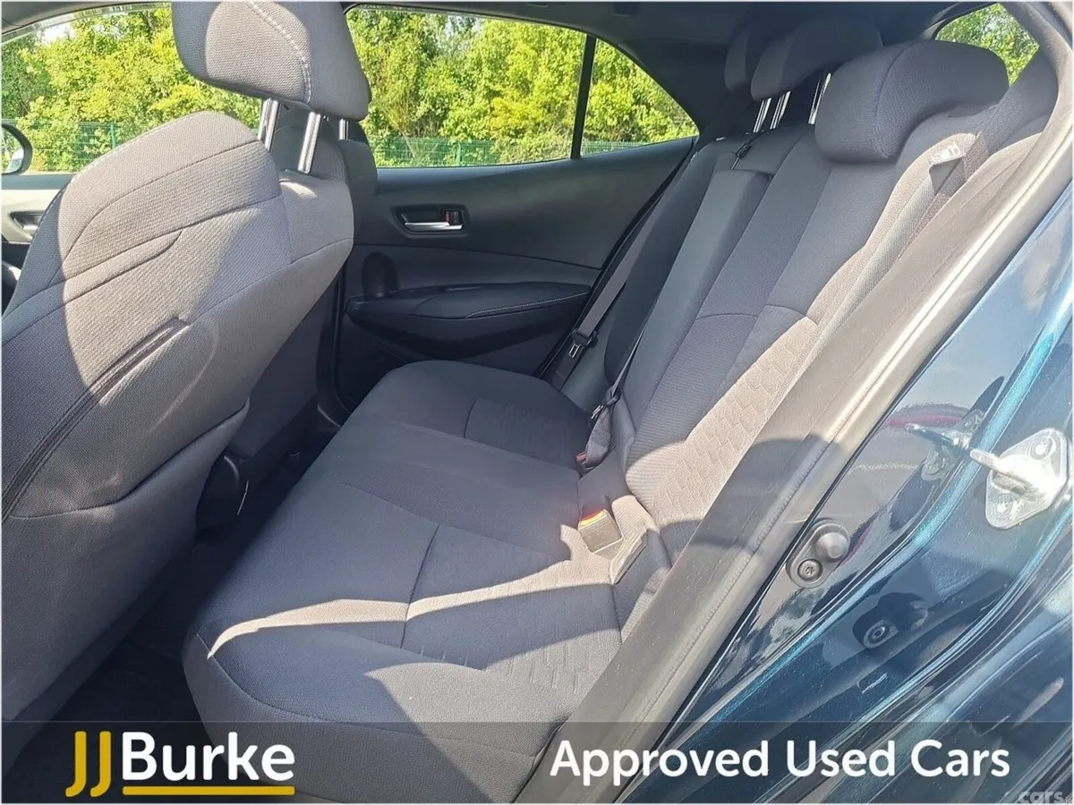 Toyota Corolla Hatchback, Petrol Hybrid, 2019, Blue