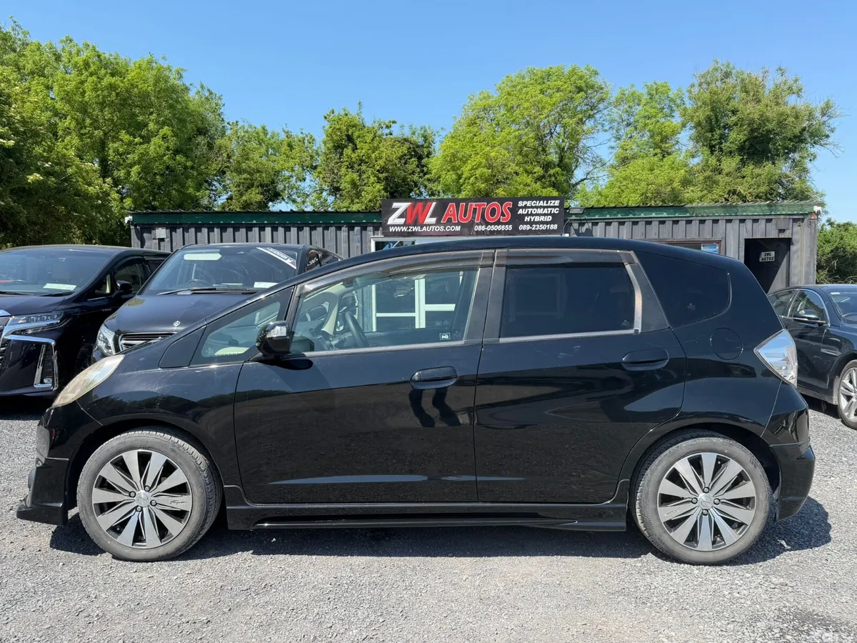 Honda Fit Saloon, Petrol Hybrid, 2010, Black