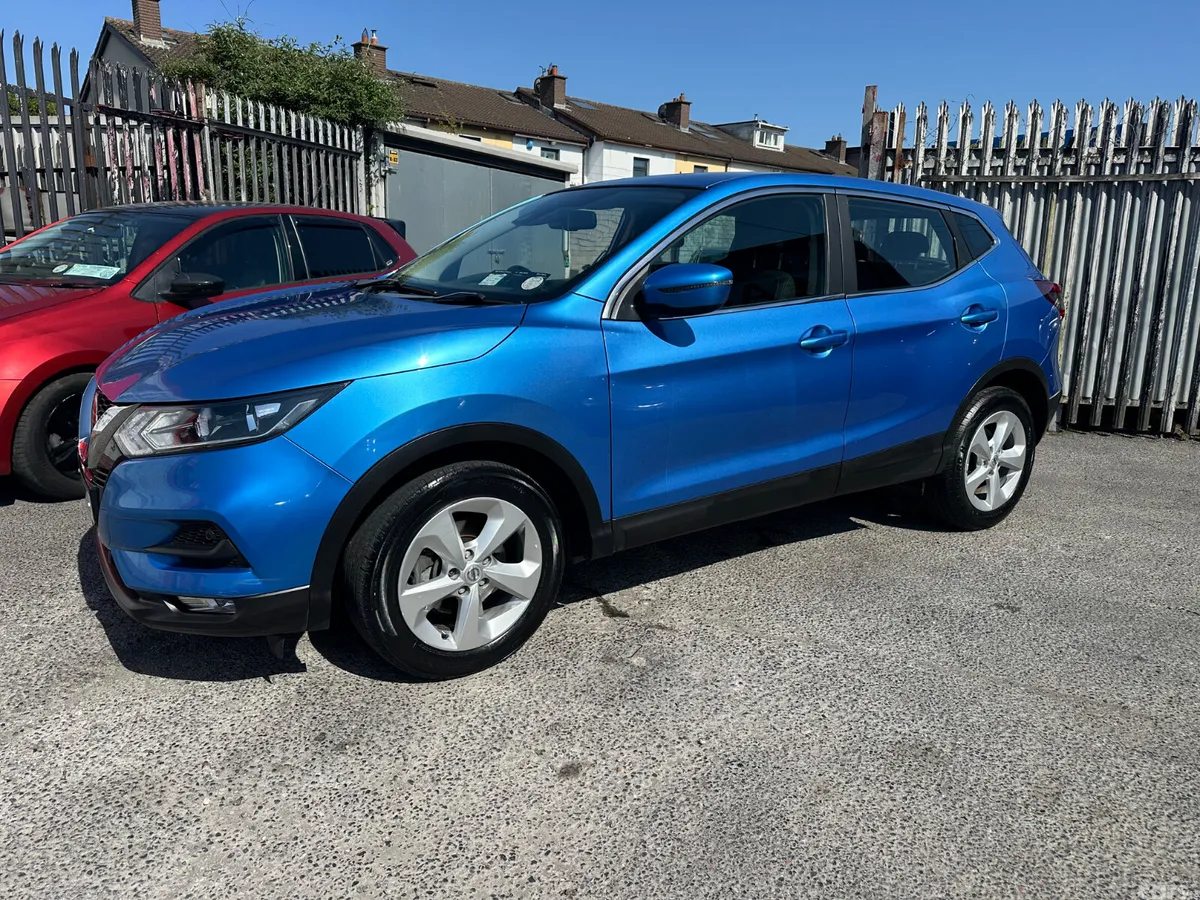 Nissan Qashqai Hatchback, Diesel, 2018, Blue
