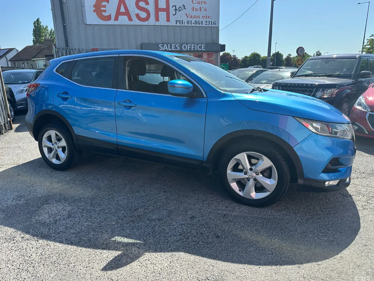 Nissan Qashqai Hatchback, Diesel, 2018, Blue