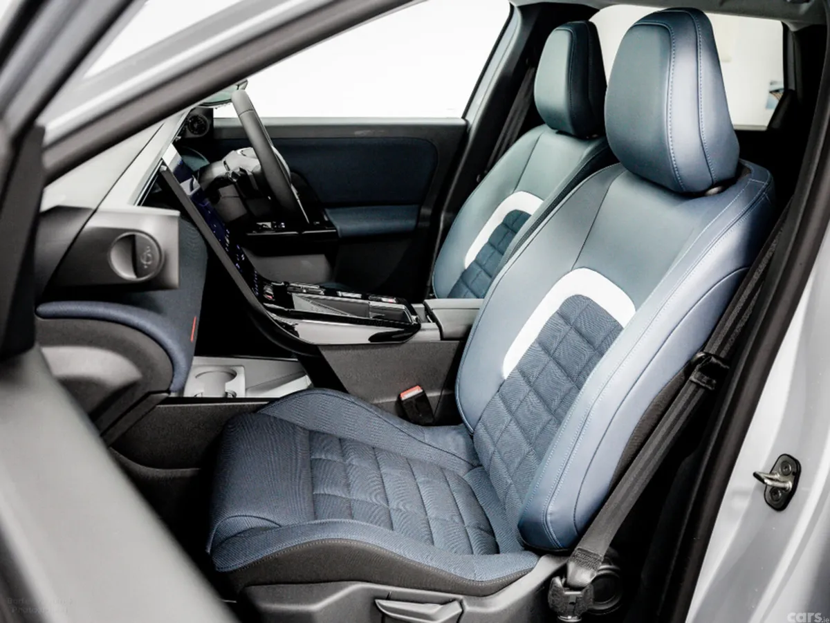 Citroen C5 Aircross SUV, Petrol Hybrid, 2026, White