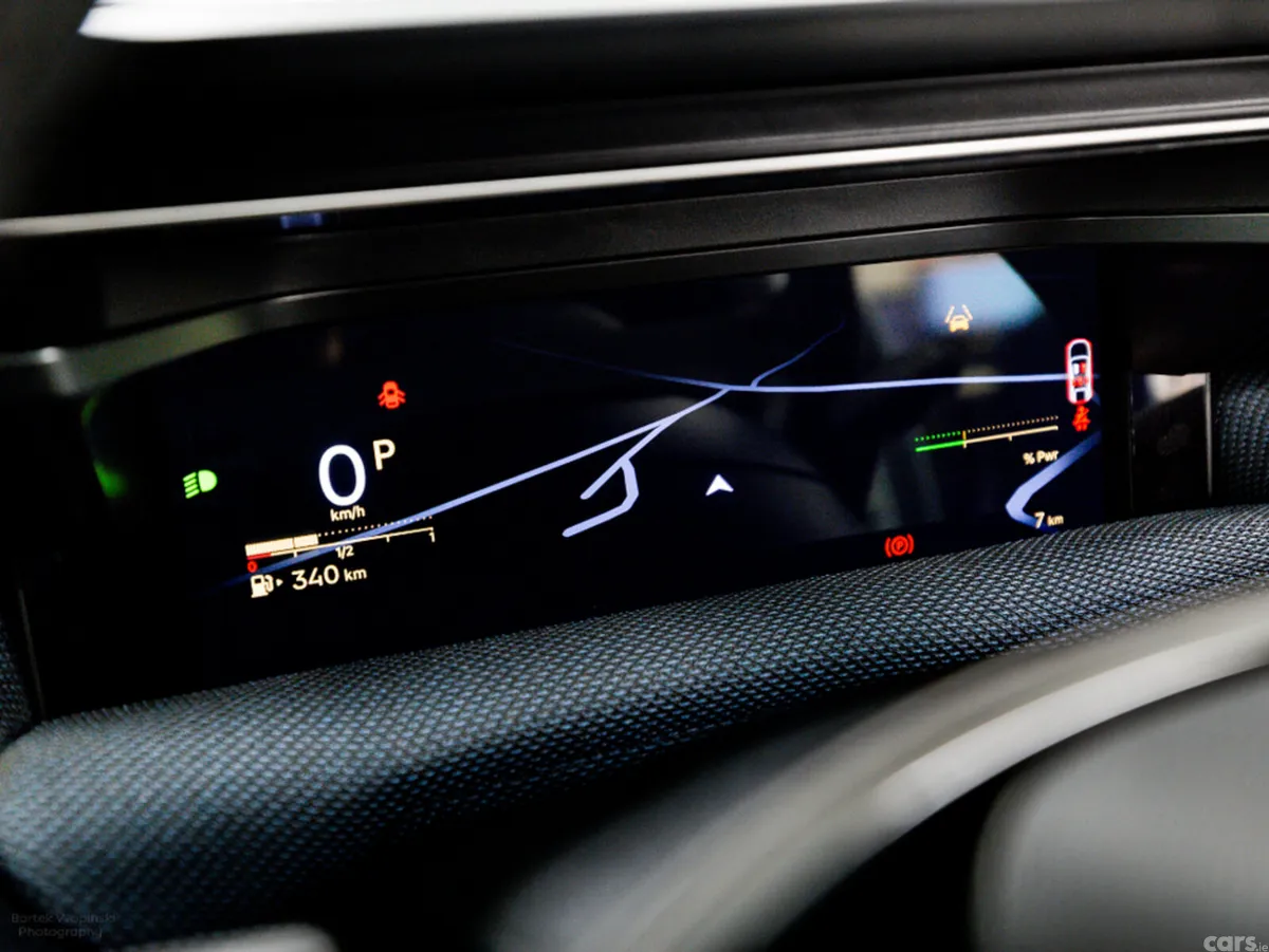Citroen C5 Aircross SUV, Petrol Hybrid, 2026, White