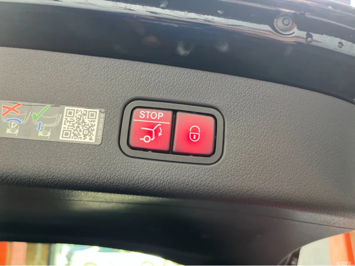 Mercedes-Benz GLC SUV, Petrol Plug-in Hybrid, 2025, Black