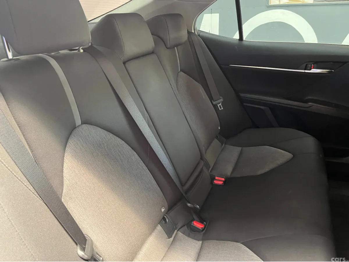 Toyota Camry Saloon, Petrol, 2023, White