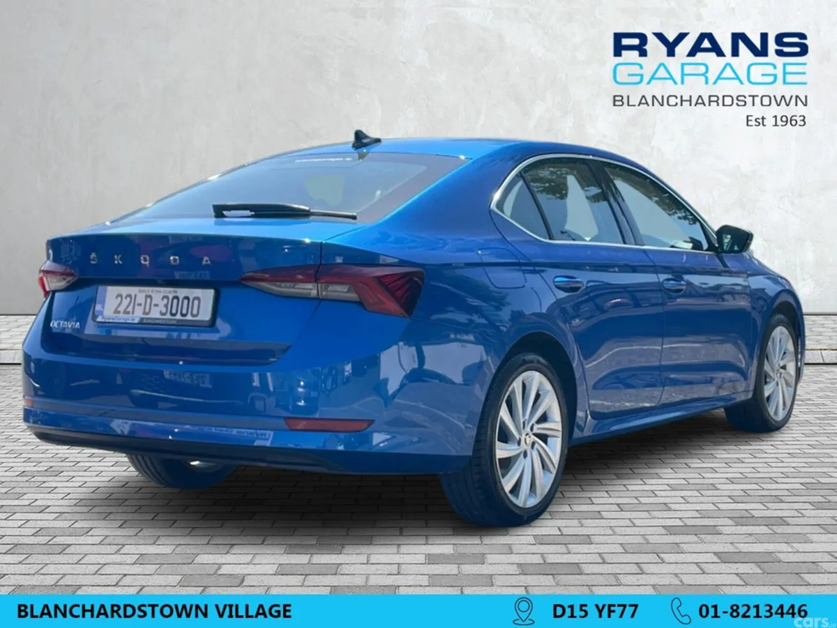 Skoda Octavia Saloon, Diesel, 2022, Blue