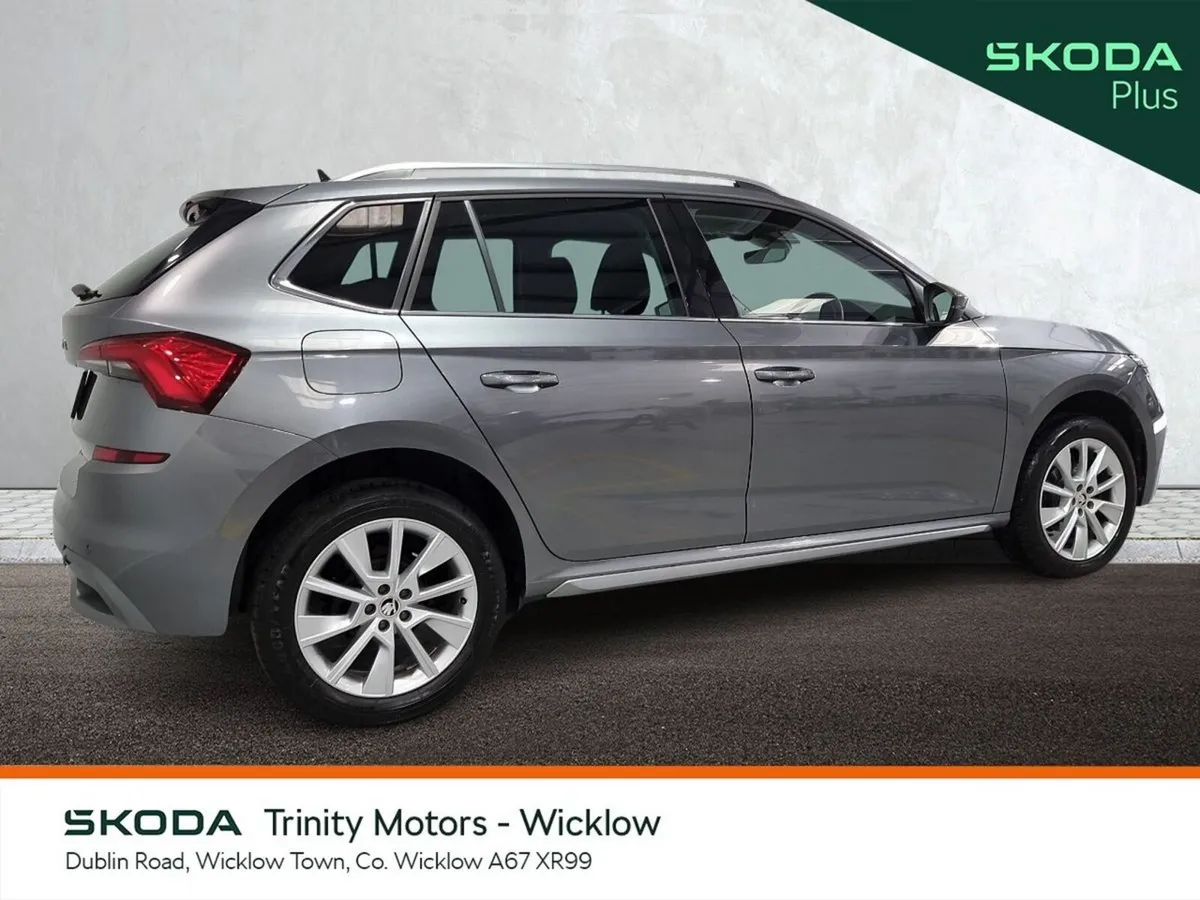 Skoda Kamiq Hatchback, Petrol, 2023, Grey
