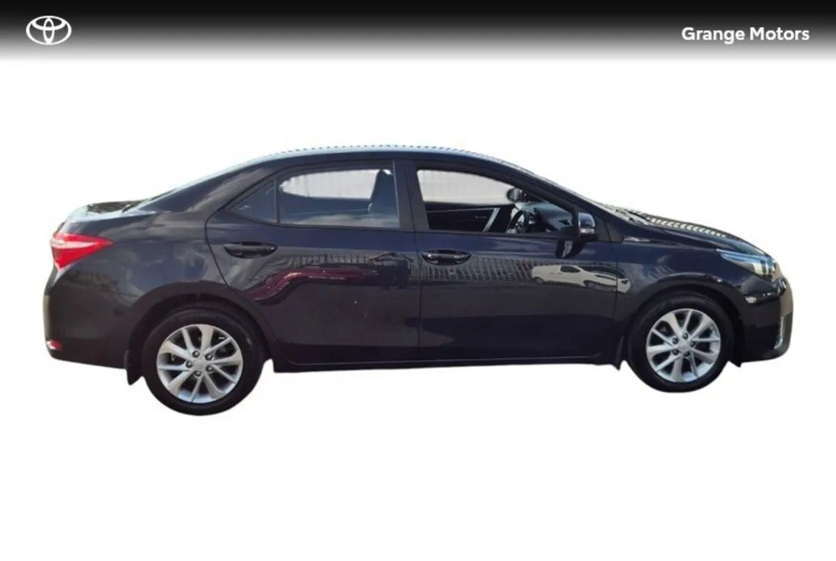 Toyota Corolla Saloon, Diesel, 2015, Grey