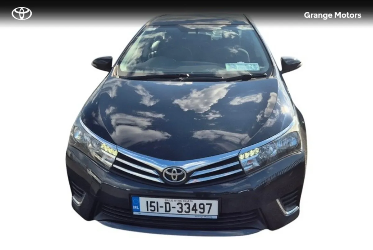 Toyota Corolla Saloon, Diesel, 2015, Grey