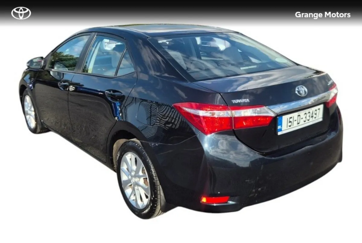 Toyota Corolla Saloon, Diesel, 2015, Grey