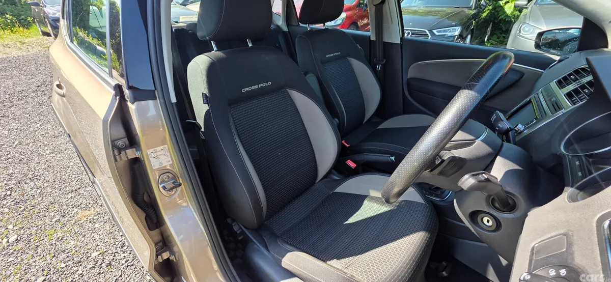 Volkswagen Polo Hatchback, Petrol, 2017, Gold