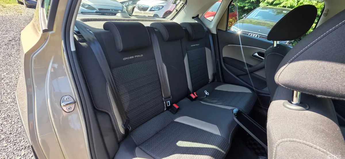 Volkswagen Polo Hatchback, Petrol, 2017, Gold