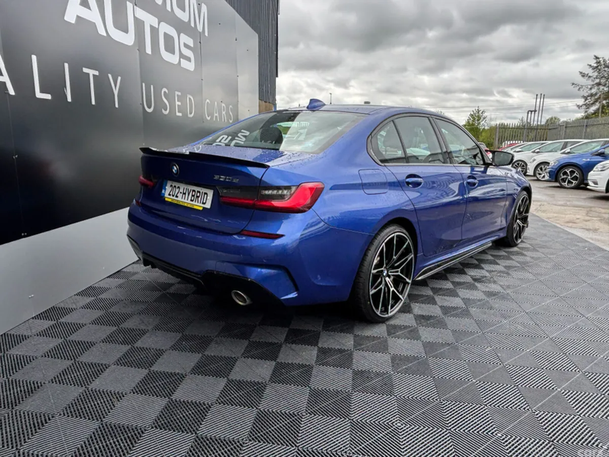 BMW 3-Series Saloon, Petrol Hybrid, 2020, Blue