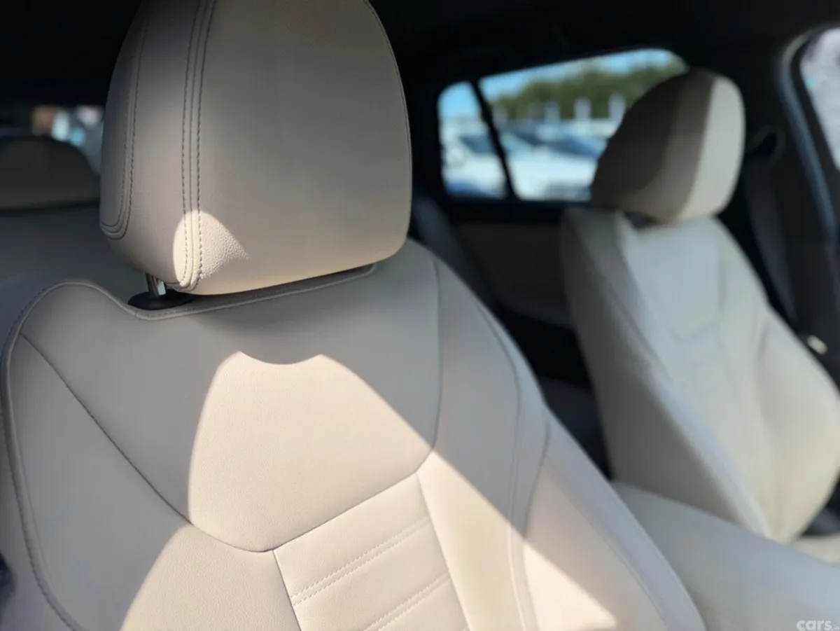 BMW 3-Series Estate, Diesel, 2022, White