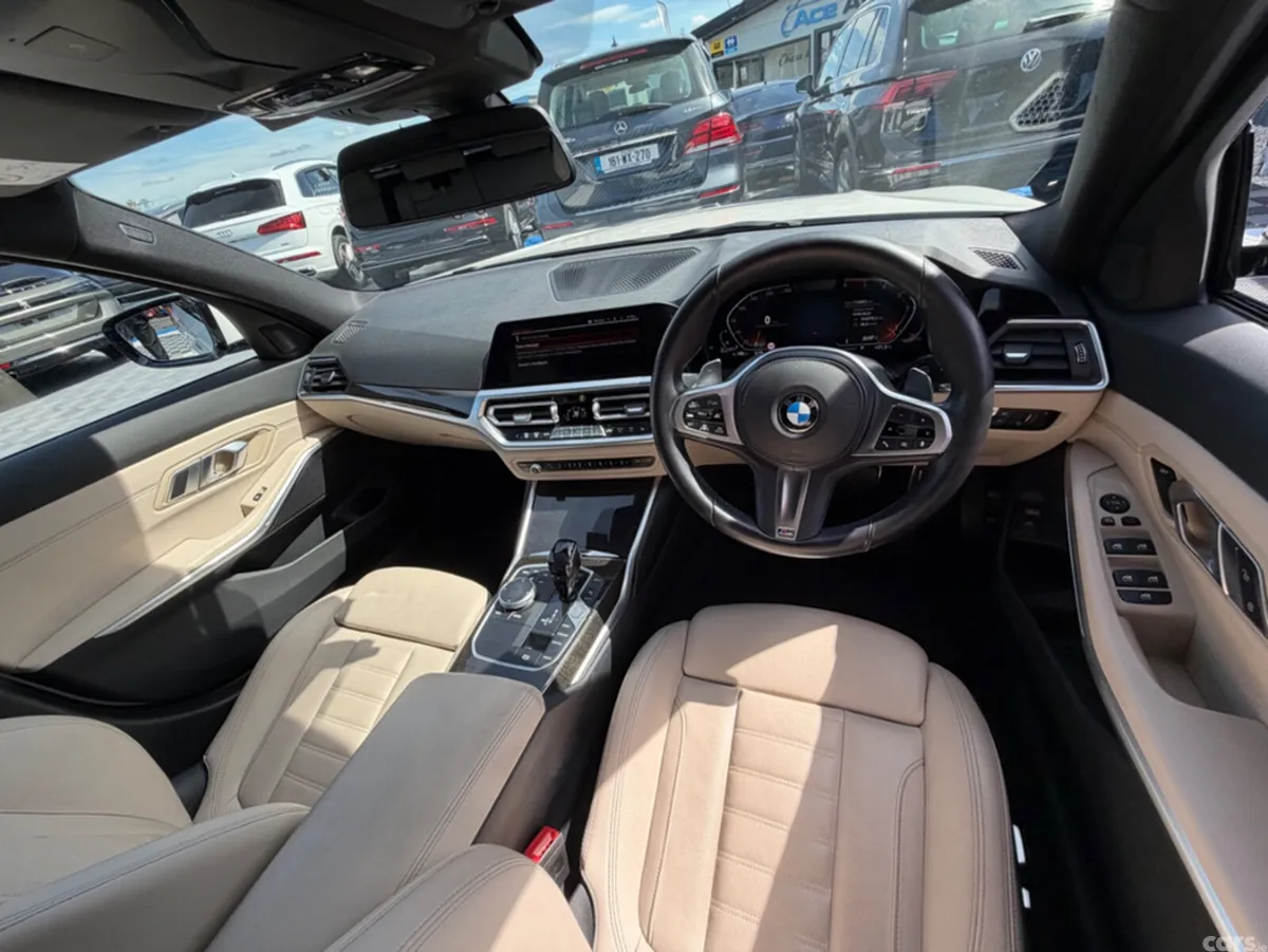 BMW 3-Series Estate, Diesel, 2022, White