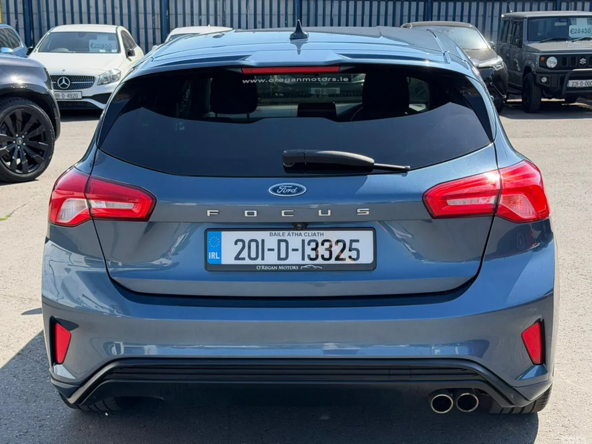 Ford Focus Hatchback, Diesel, 2020, Blue