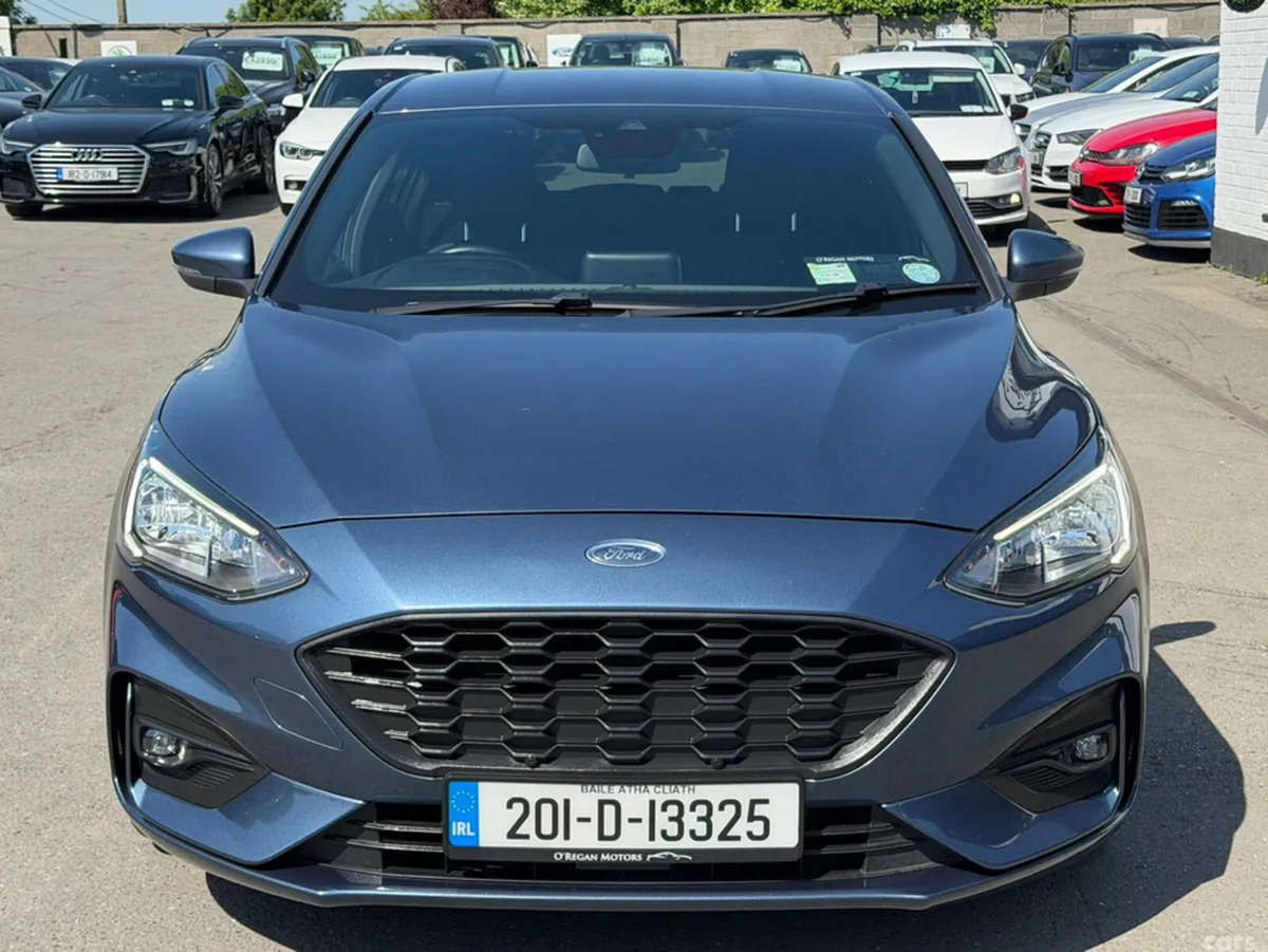 Ford Focus Hatchback, Diesel, 2020, Blue