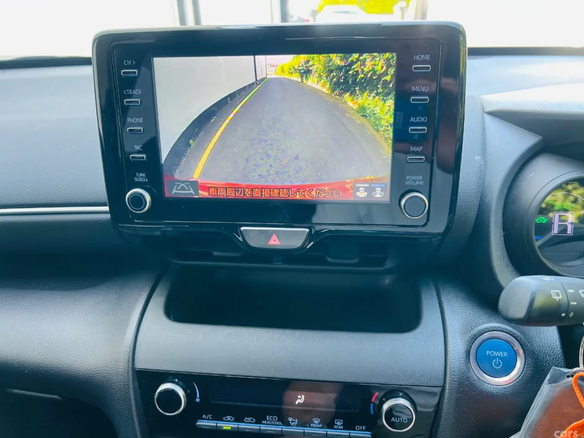 Toyota Yaris Cross Hatchback, Petrol Hybrid, 2021, Red