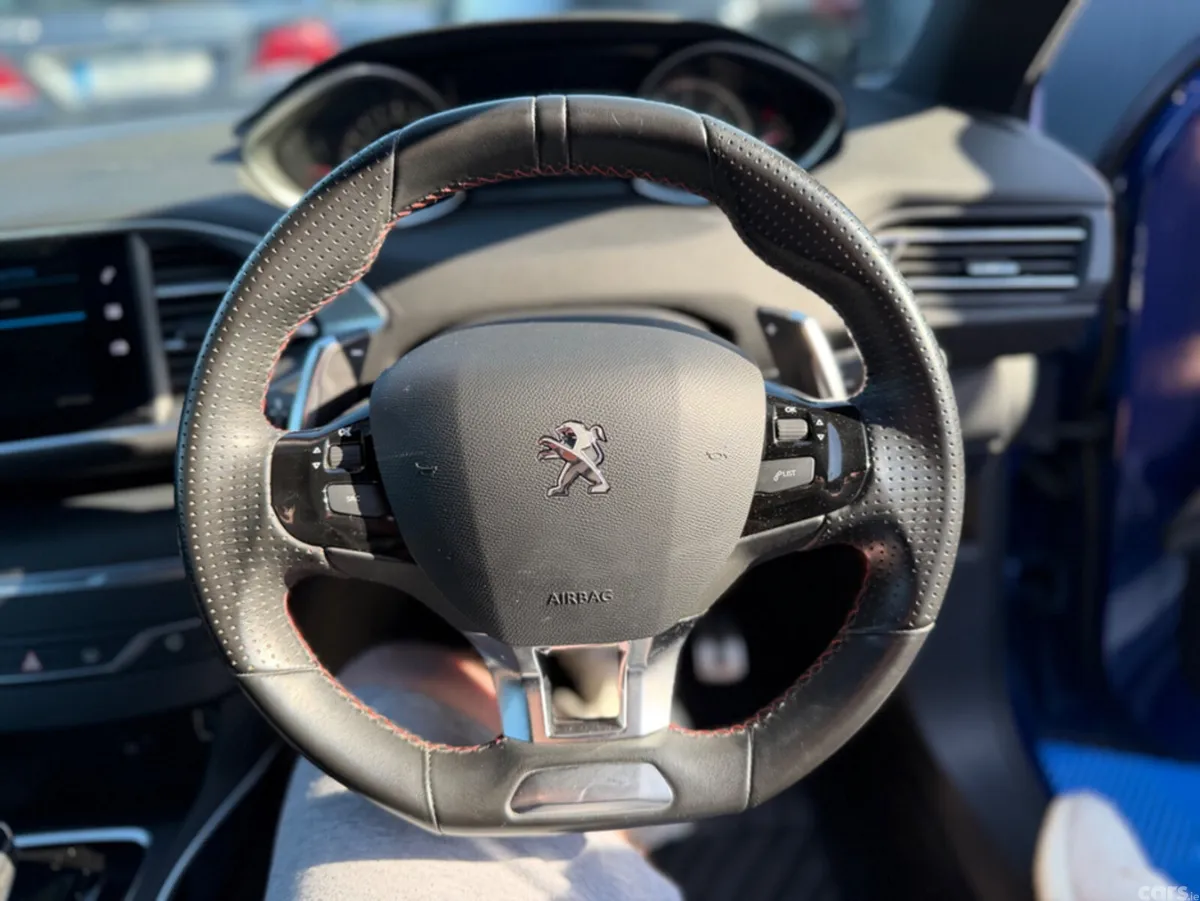 Peugeot 308 Hatchback, Diesel, 2020, Blue