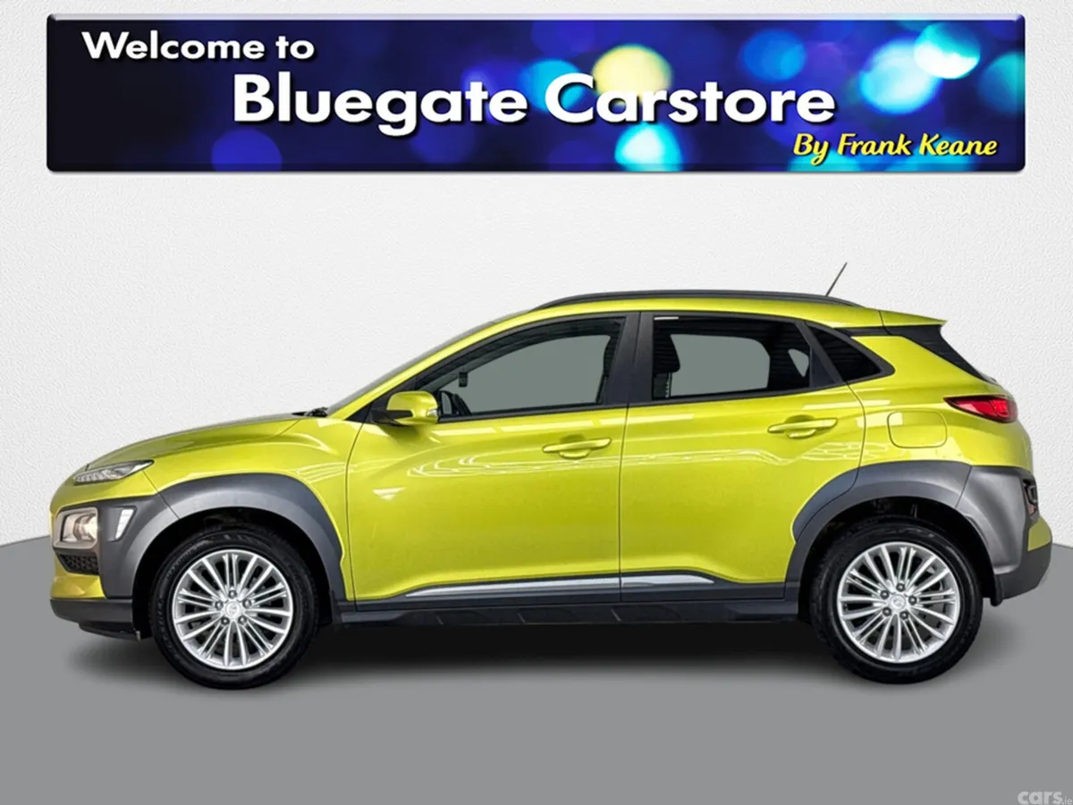 Hyundai KONA MPV, Petrol, 2019, Green