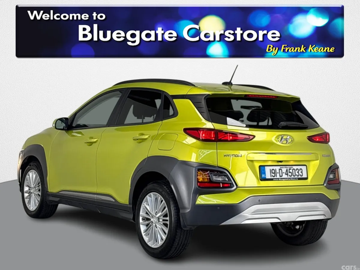 Hyundai KONA MPV, Petrol, 2019, Green