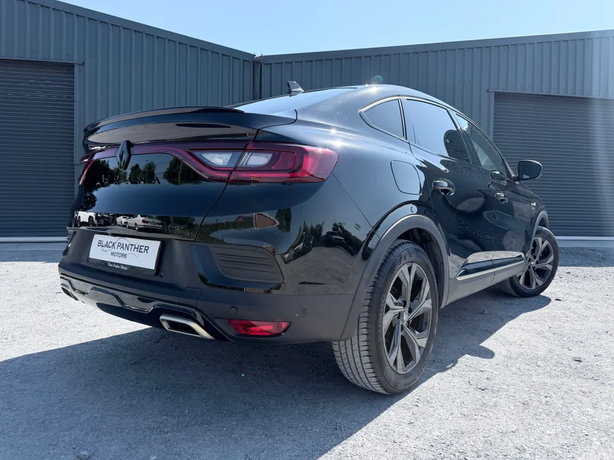 Renault Arkana Hatchback, Petrol, 2023, Black