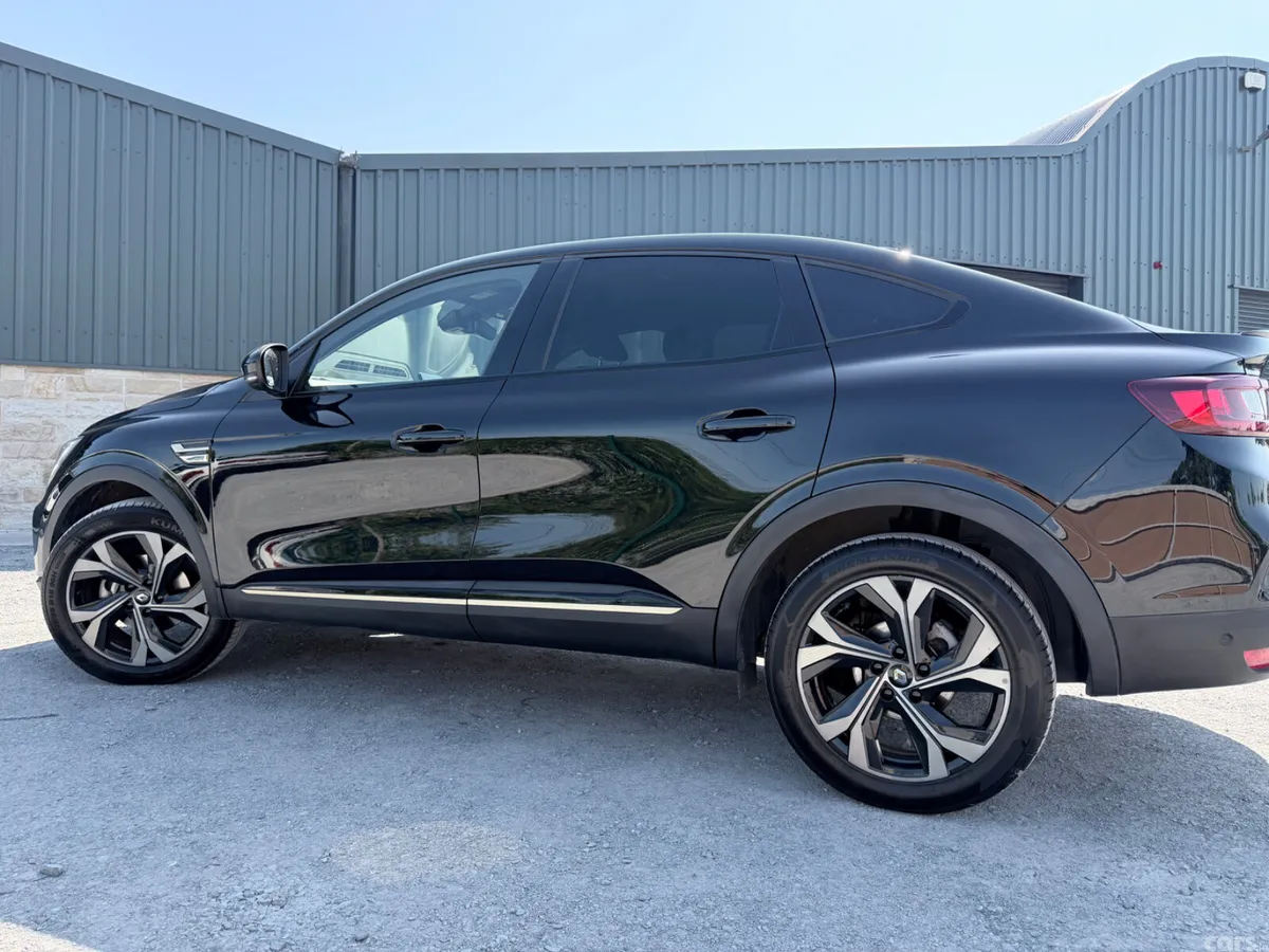 Renault Arkana Hatchback, Petrol, 2023, Black