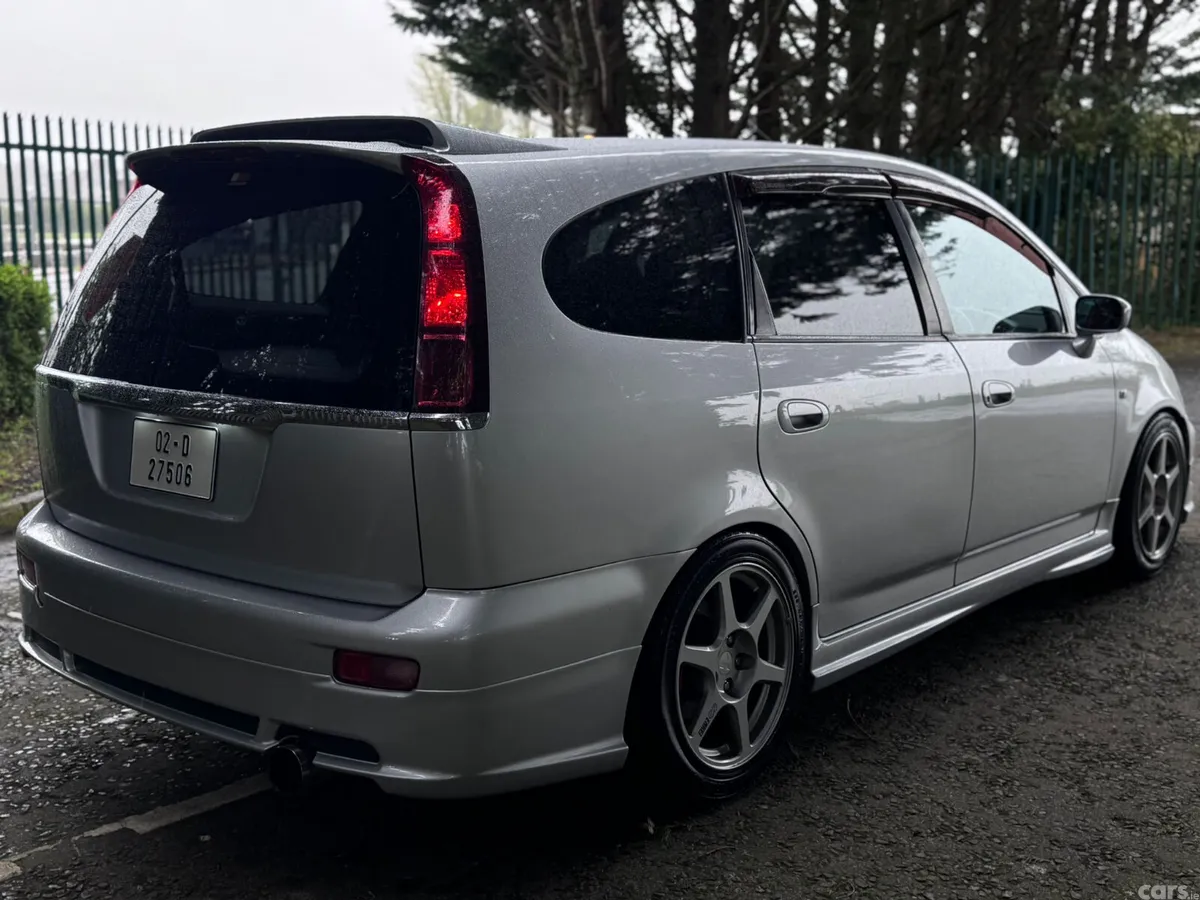 Honda Stream Estate, Petrol, 2002, Silver