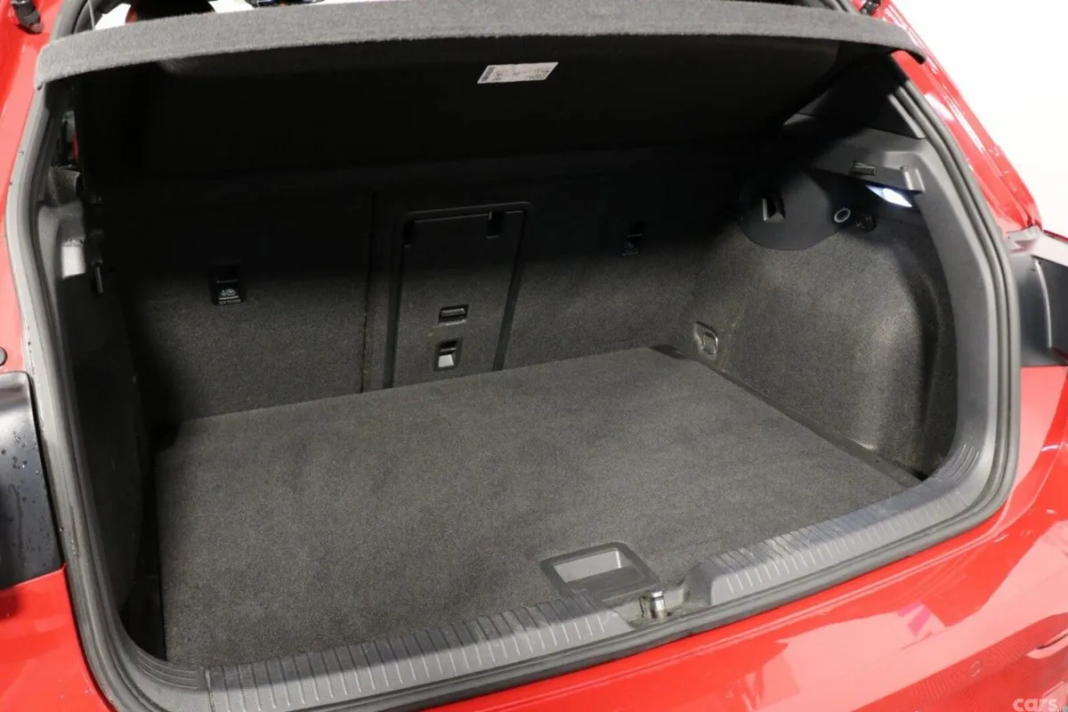 Volkswagen Golf Hatchback, Petrol, 2023, Red