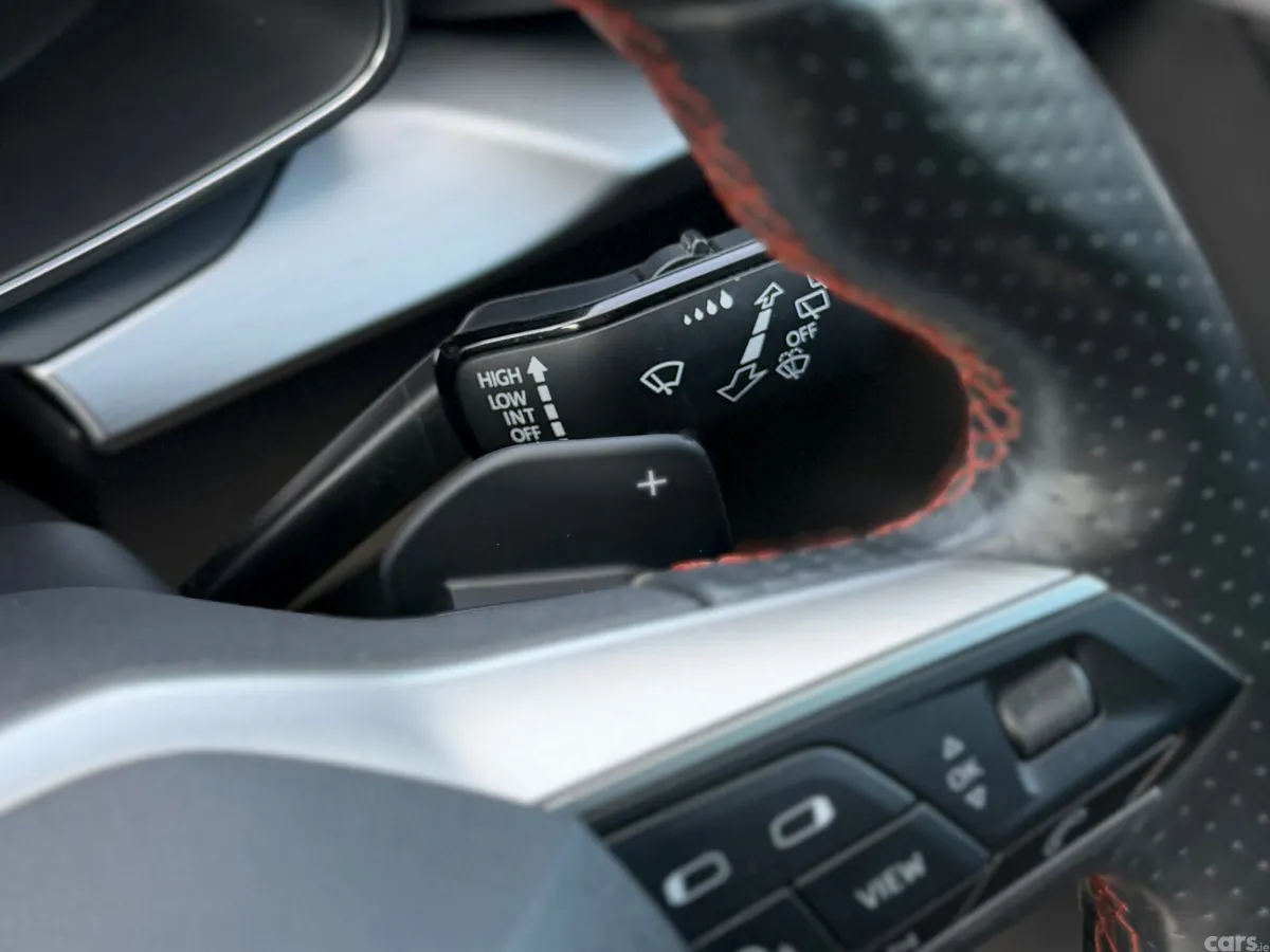 SEAT Leon Hatchback, Diesel, 2020, Grey
