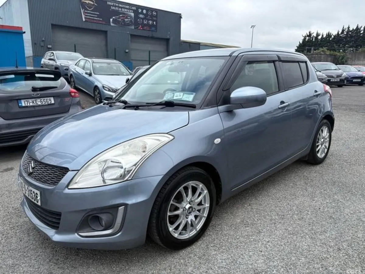 Suzuki Swift Hatchback, Petrol, 2014, Blue