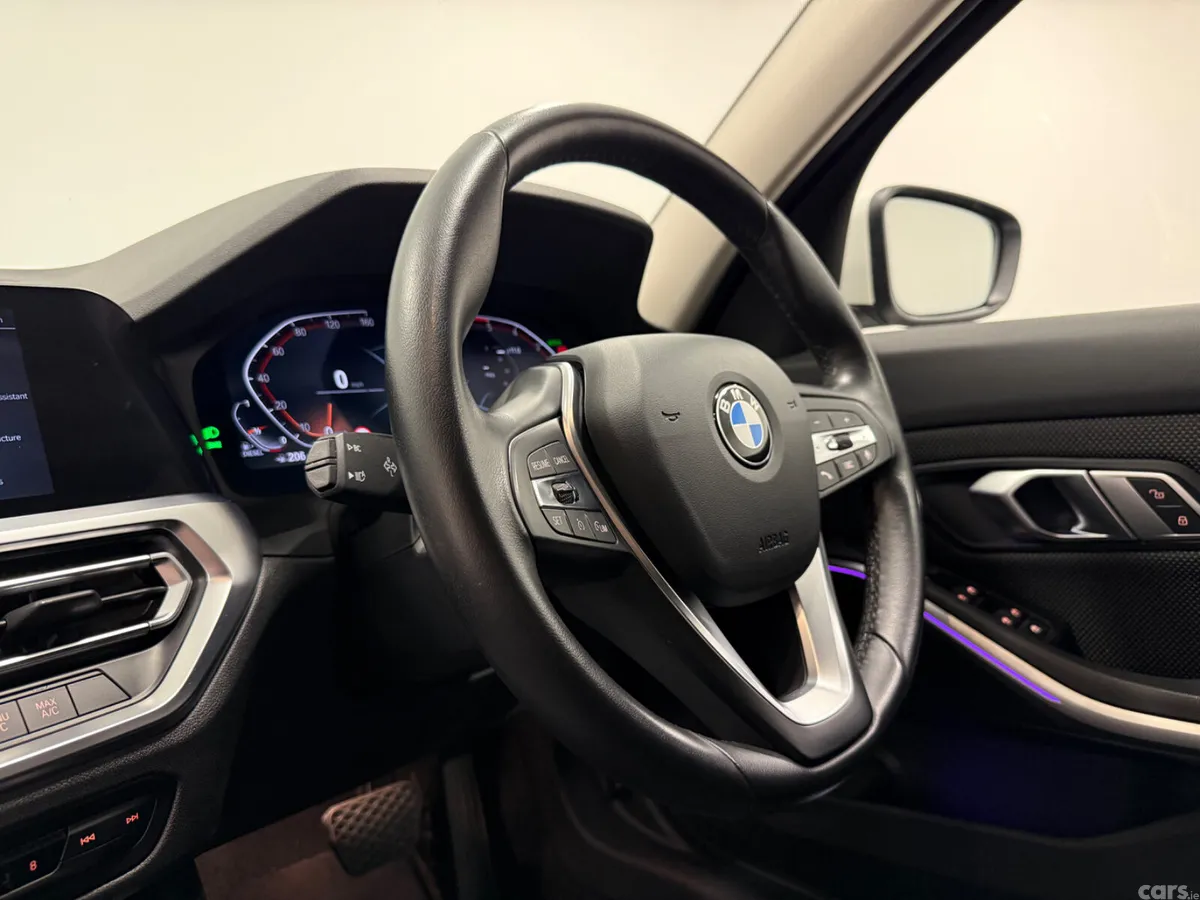 BMW 3-Series Saloon, Diesel, 2022, White