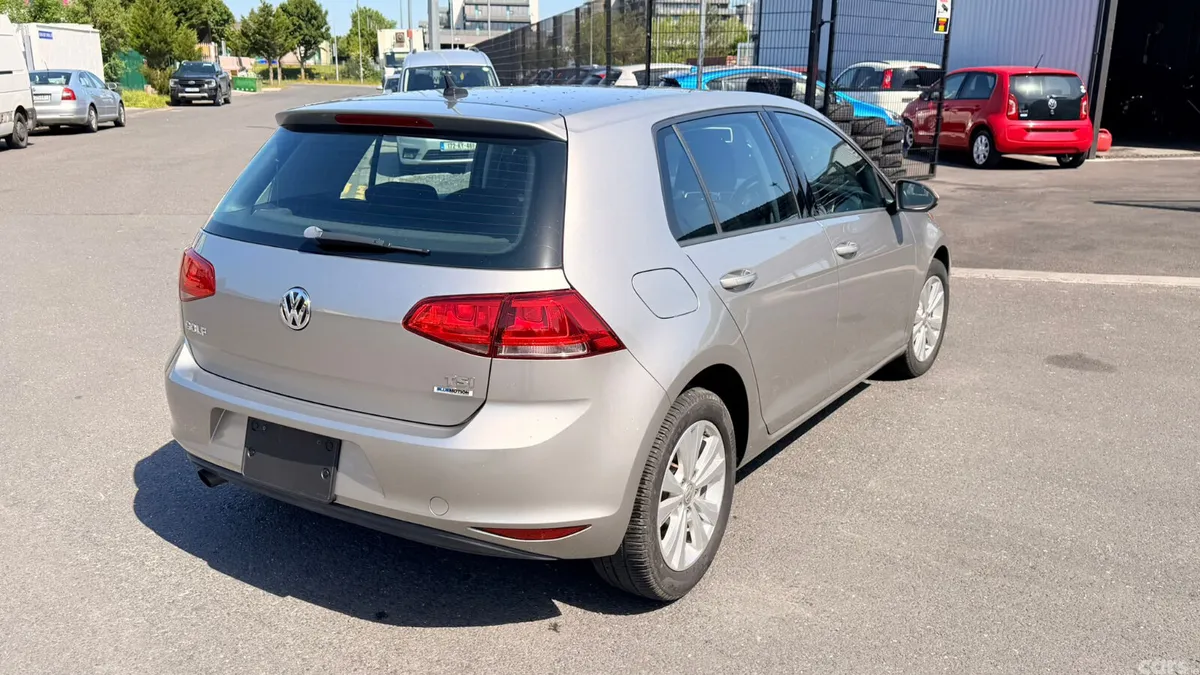 Volkswagen Golf Hatchback, Petrol, 2015, Silver