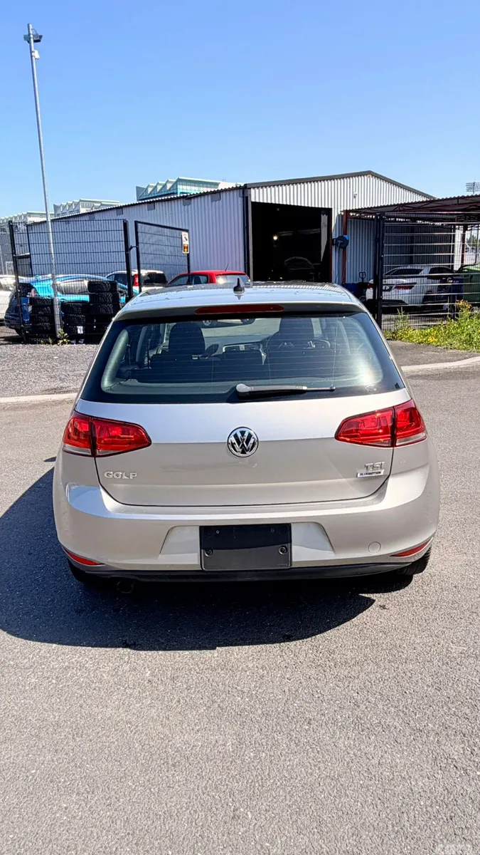 Volkswagen Golf Hatchback, Petrol, 2015, Silver