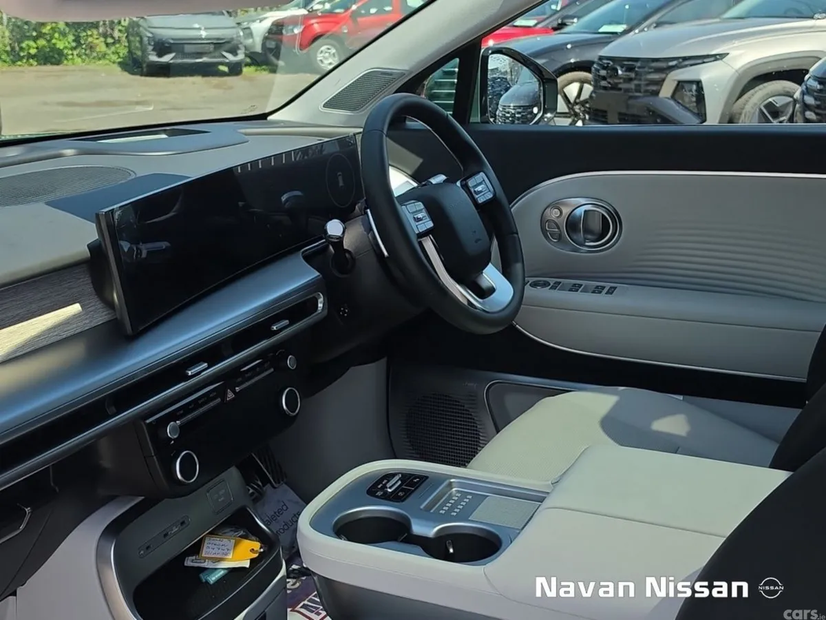 Hyundai IONIQ 9 MPV, Electric, 2026, Green