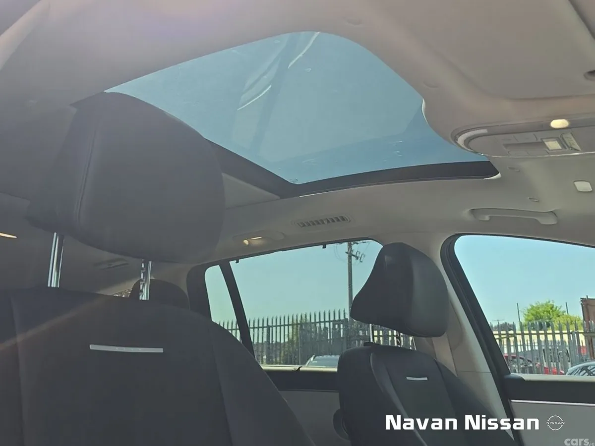 Hyundai IONIQ 9 MPV, Electric, 2026, Green