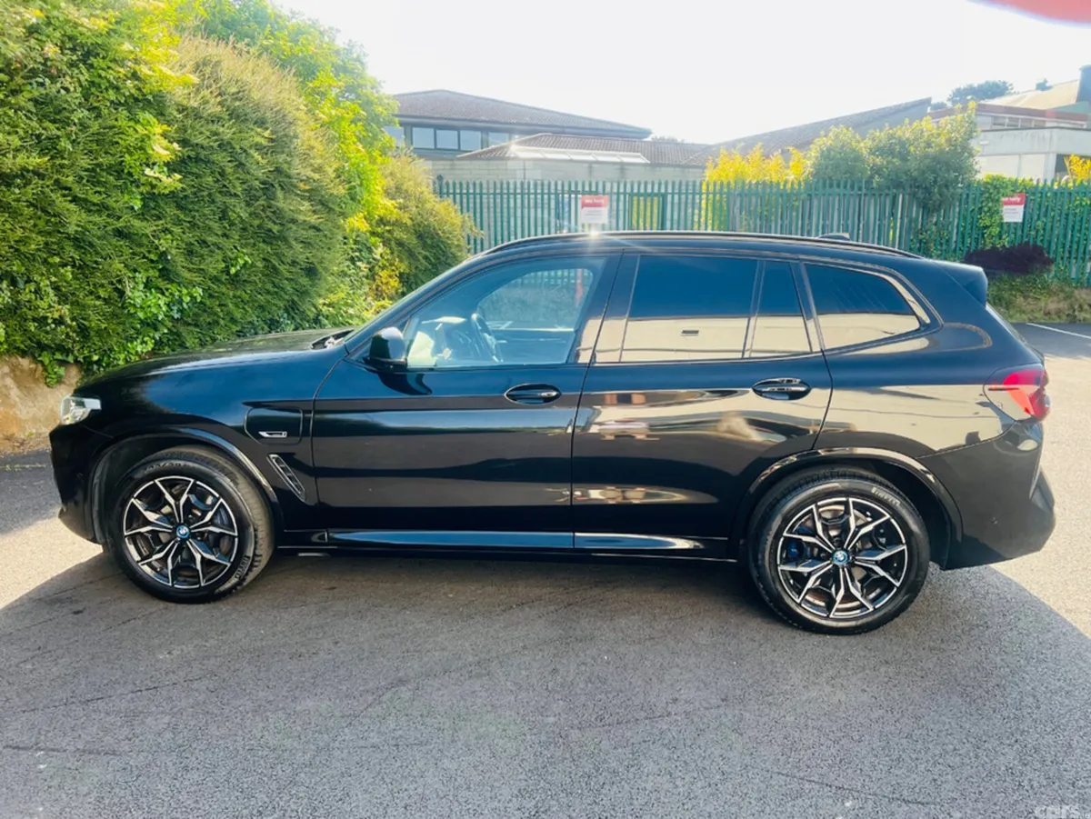 BMW X3 SUV, Petrol Plug-in Hybrid, 2022, Black