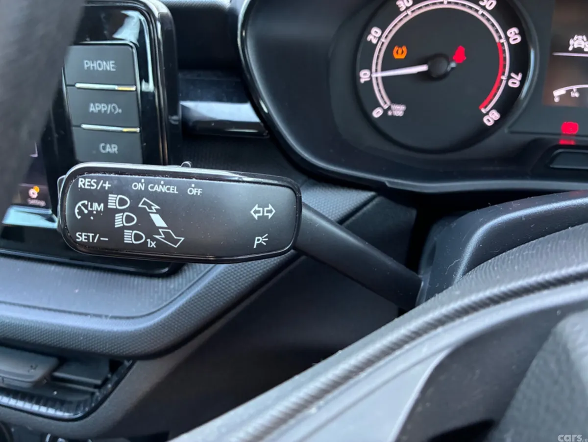 Skoda Fabia Hatchback, Petrol, 2023, Grey