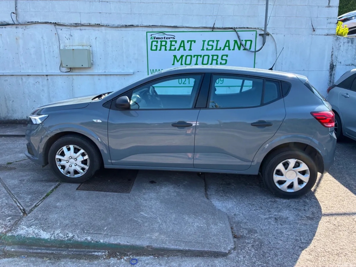 Dacia Sandero Hatchback, Petrol, 2024, Grey