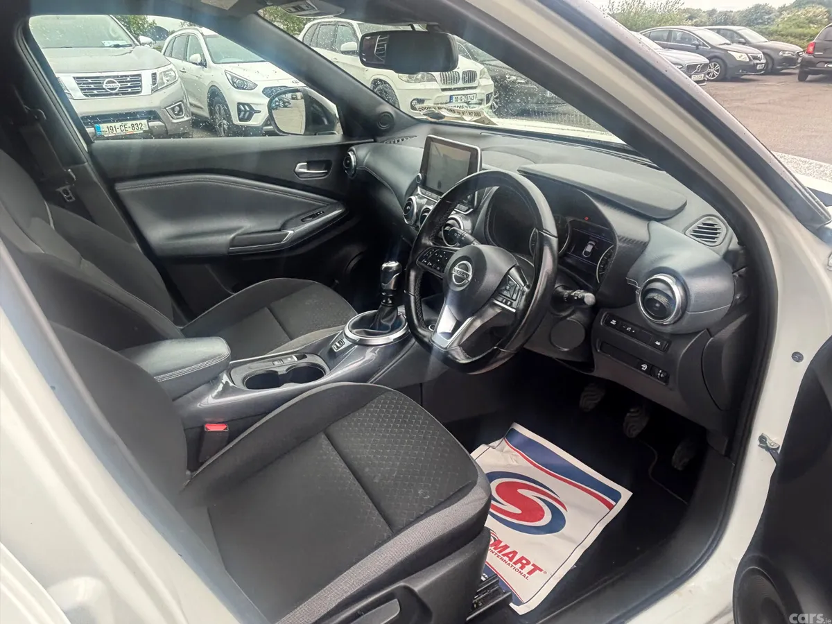 Nissan Juke SUV, Petrol, 2021, White