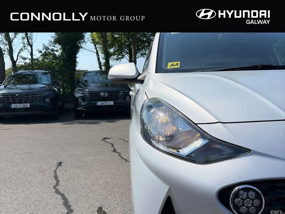 Hyundai i10 Hatchback, Petrol, 2022, Grey