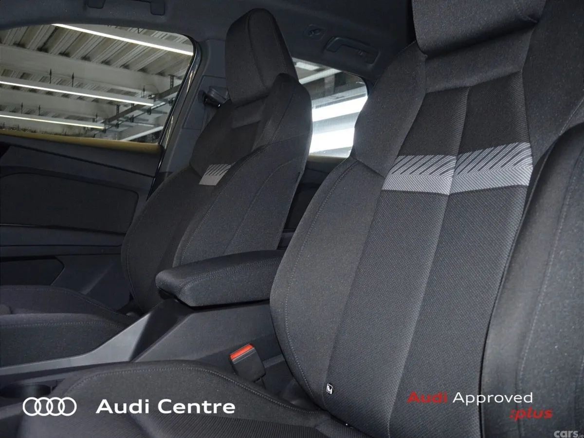 Audi Q4 e-tron SUV, Electric, 2026, Blue