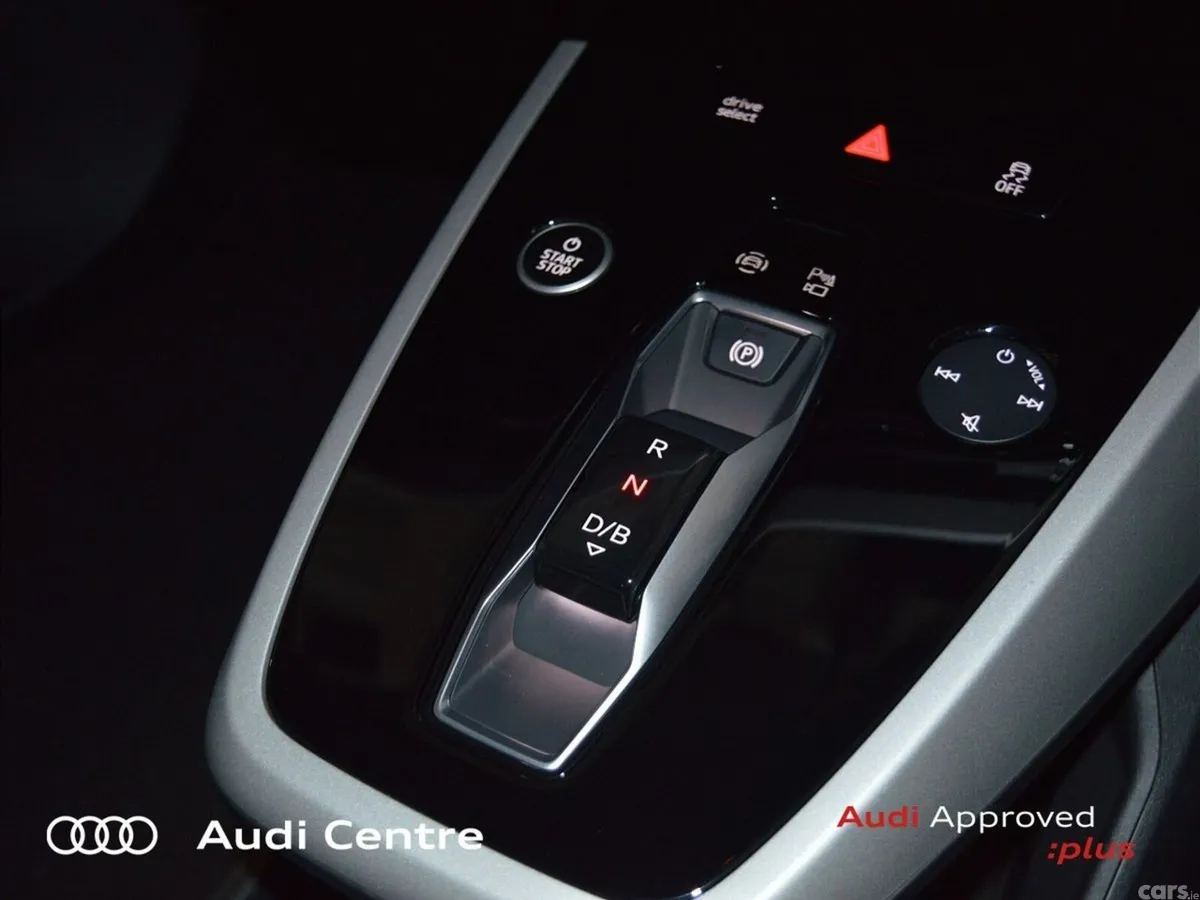 Audi Q4 e-tron SUV, Electric, 2026, Blue